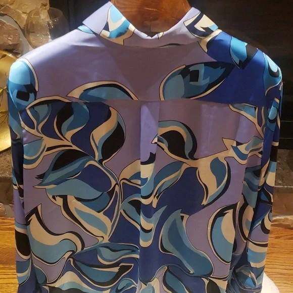 Rachel Zoe Blue and White Button Down Shirt - Picture 6 of 8